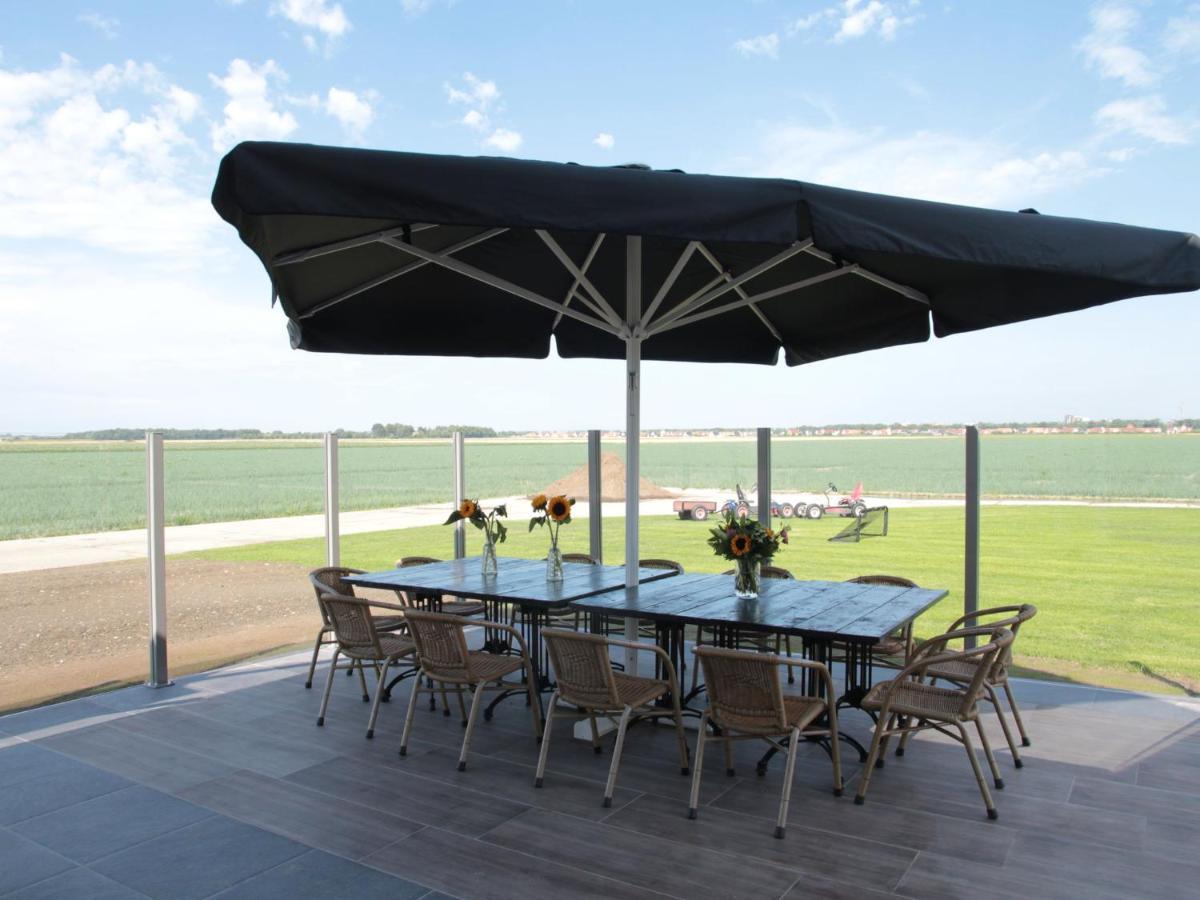 Beautiful And Spacious Villa With A Panoramic View Near The Beach Of Cadzand Exterior photo