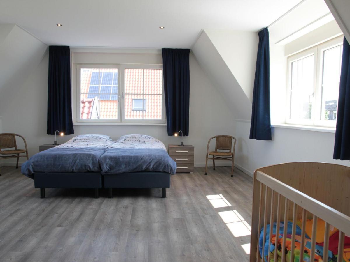 Beautiful And Spacious Villa With A Panoramic View Near The Beach Of Cadzand Exterior photo